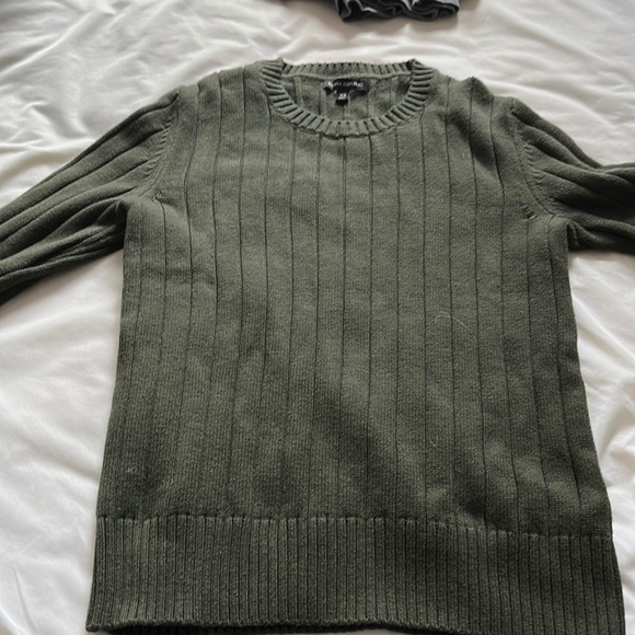 Banana Republic Green Sweater - Picture 1 of 2